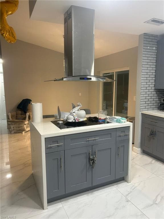 1630 20th St, Cape Coral, FL 33990-49