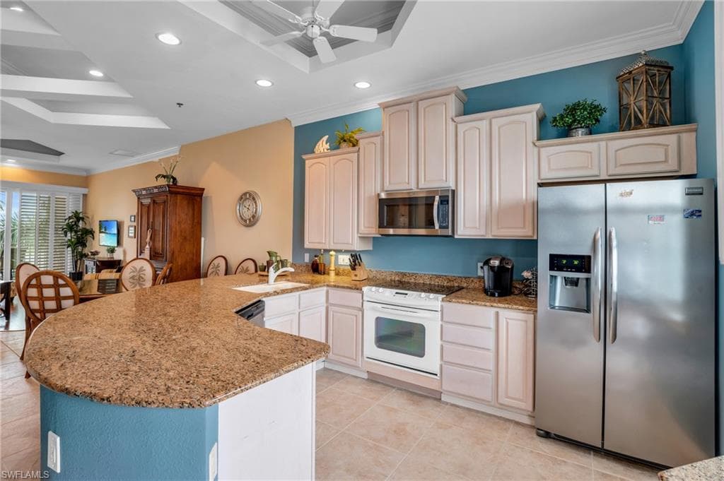 140 Palm St 3, Marco Island, FL 34145-7