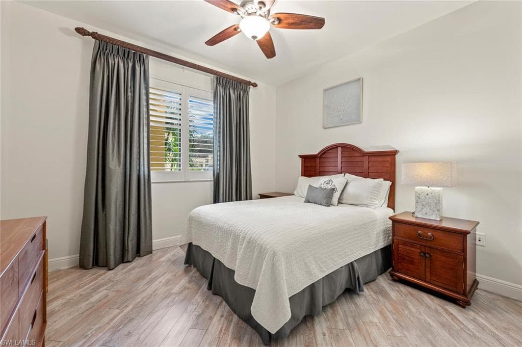 1035 Sandpiper St F-104, Naples, FL 34102-13