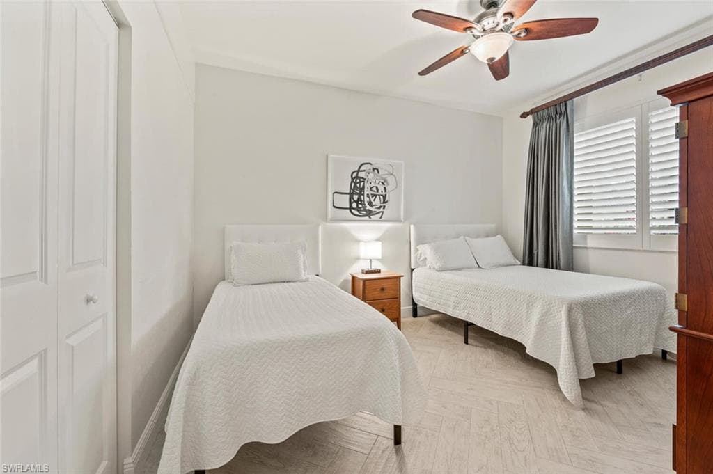1035 Sandpiper St F-104, Naples, FL 34102-16
