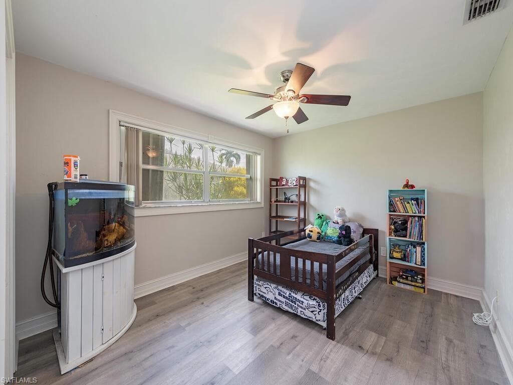 4320 Beechwood Lake Dr, Naples, FL 34112-13