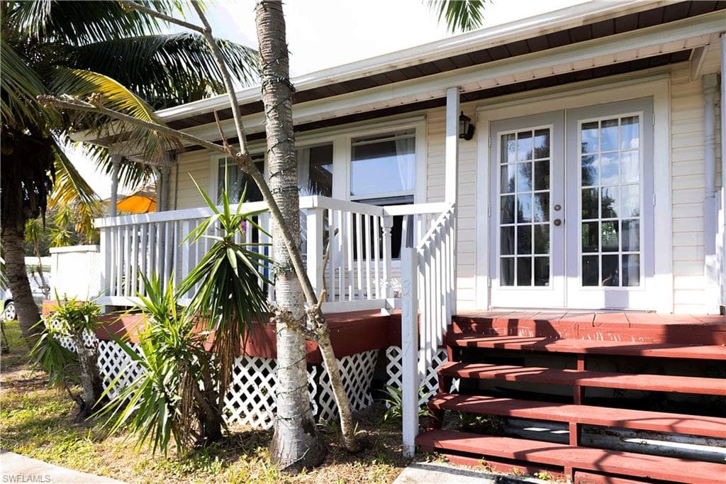 3117 Areca Ave, Naples, FL 34112-4