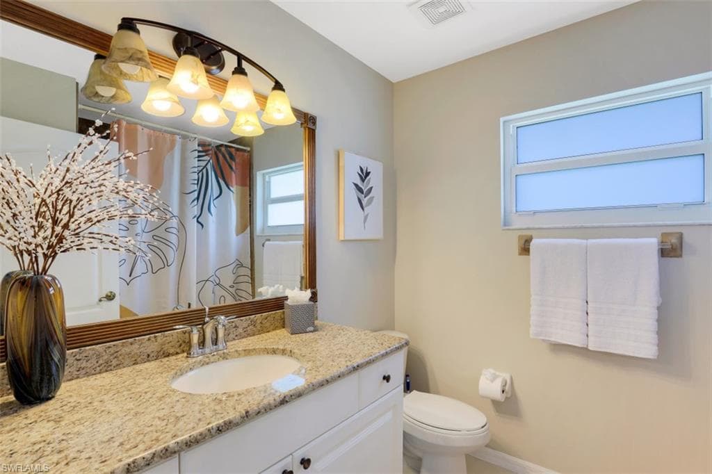2023 Terrazzo Ln, Naples, FL 34104-24