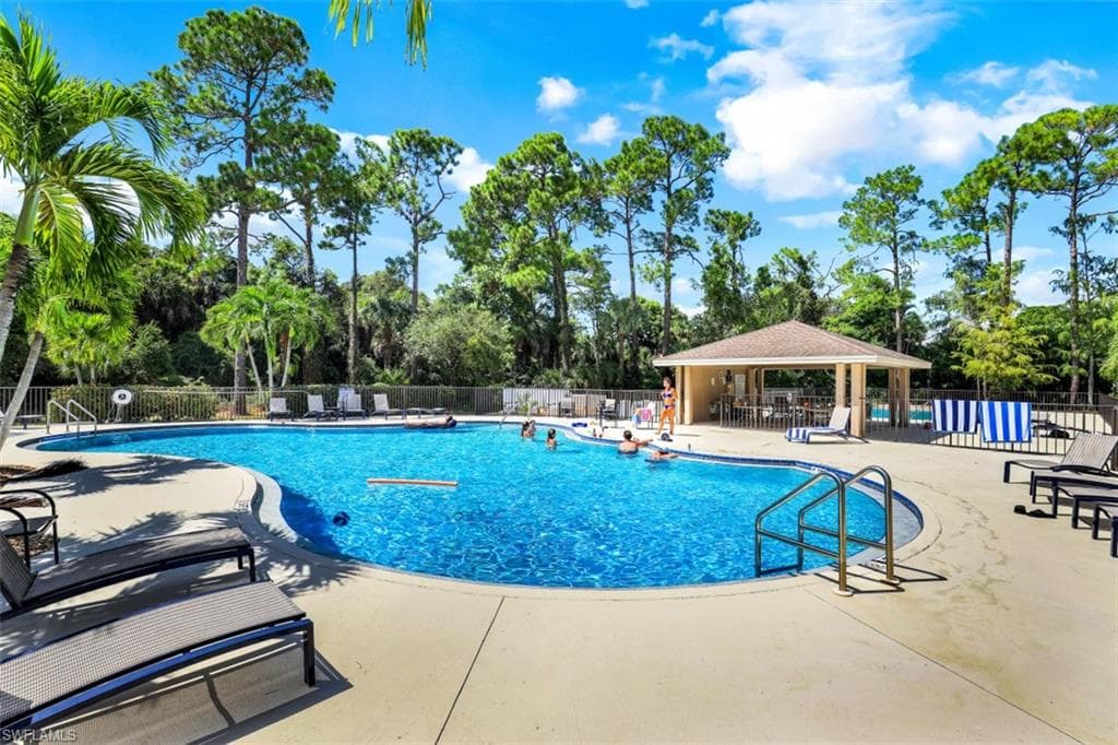 2023 Terrazzo Ln, Naples, FL 34104-36