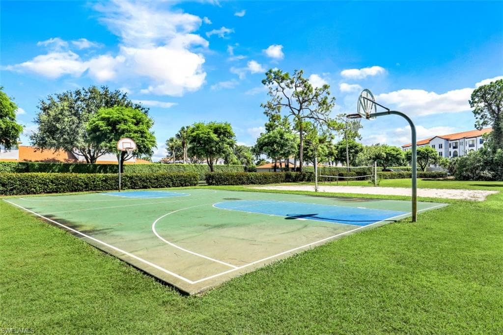 2023 Terrazzo Ln, Naples, FL 34104-39
