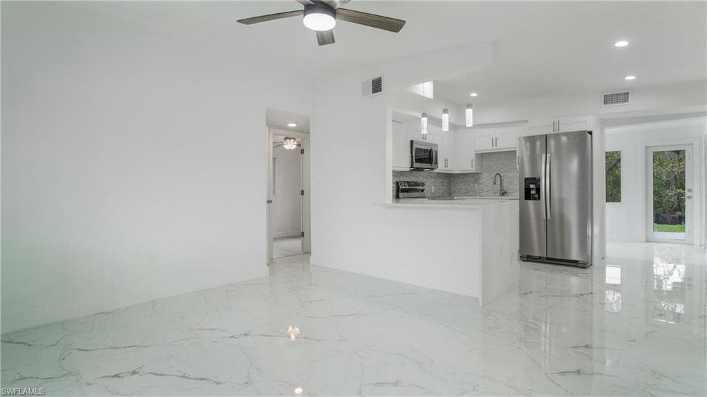 1362 Brookhill Dr, Fort Myers, FL 33916-5