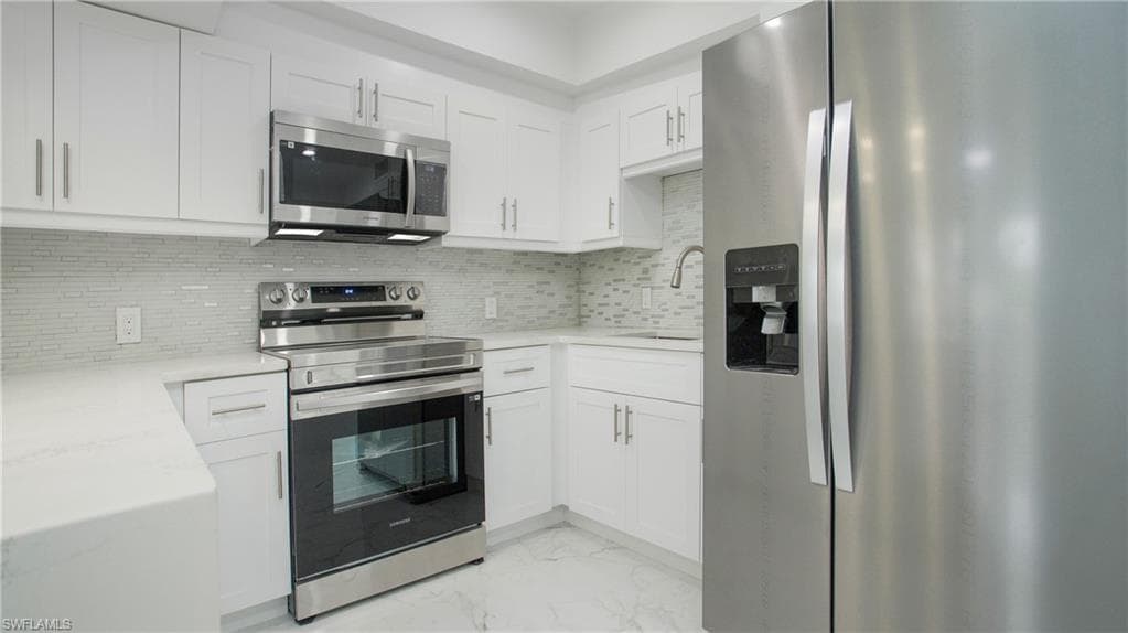 1362 Brookhill Dr, Fort Myers, FL 33916-8