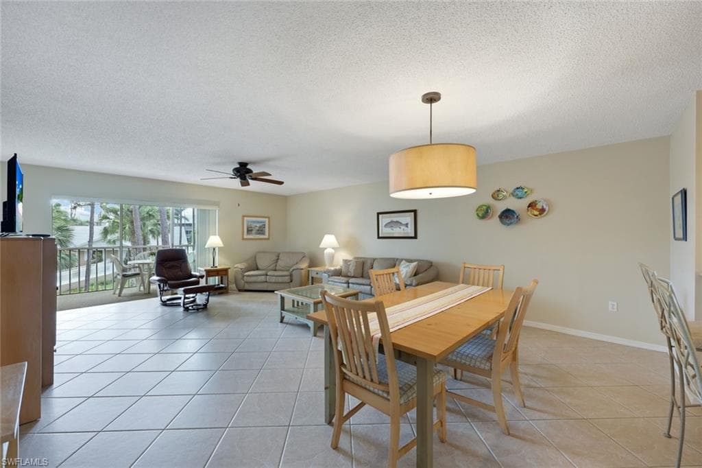 3072 Sandpiper Bay Cir M203, Naples, FL 34112-10