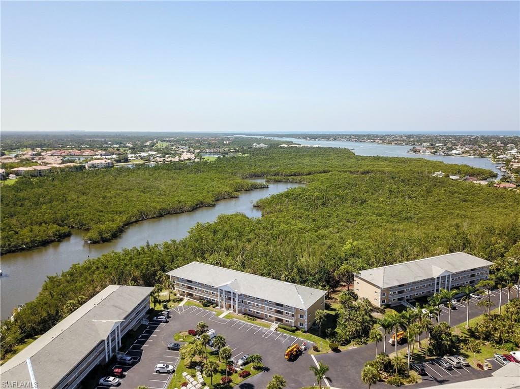 3072 Sandpiper Bay Cir M203, Naples, FL 34112-25