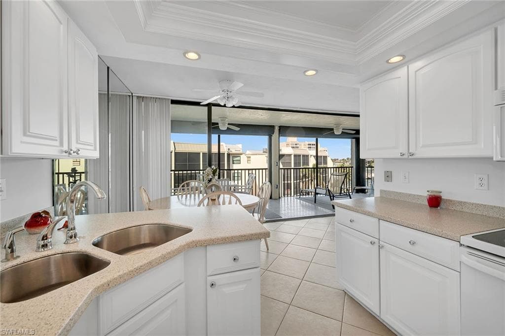 933 Collier Ct C402, Marco Island, FL 34145-12