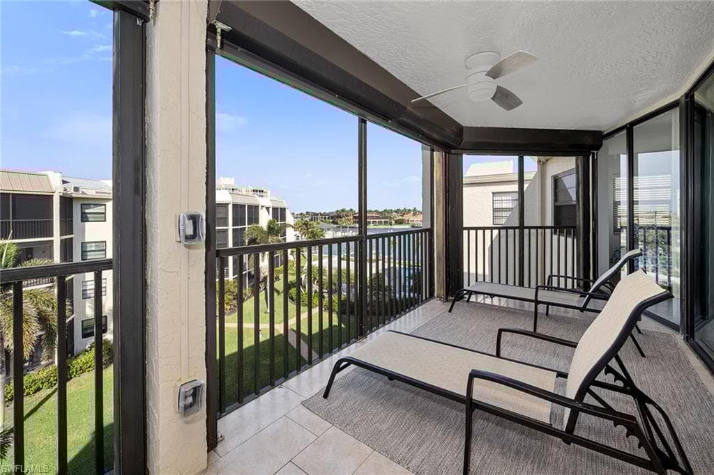 933 Collier Ct C402, Marco Island, FL 34145-31