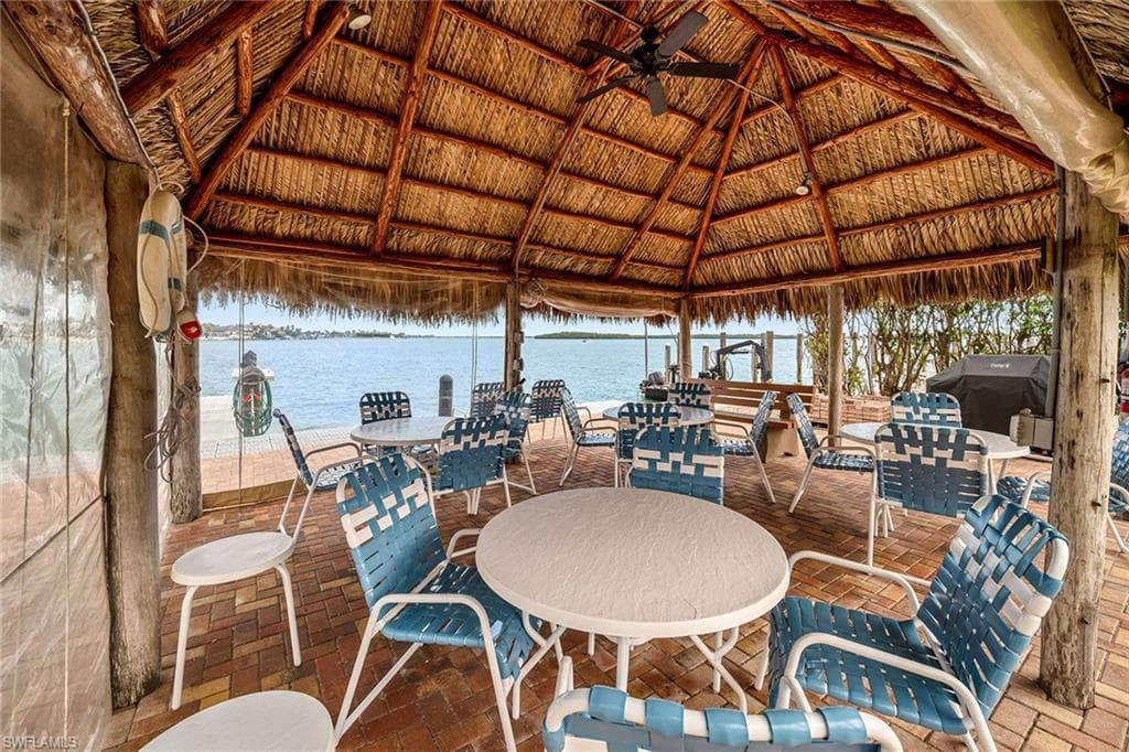 933 Collier Ct C402, Marco Island, FL 34145-35