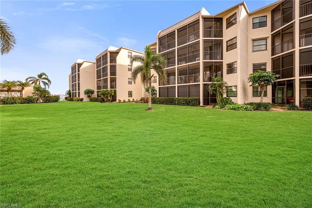 933 Collier Ct C402, Marco Island, FL 34145-47