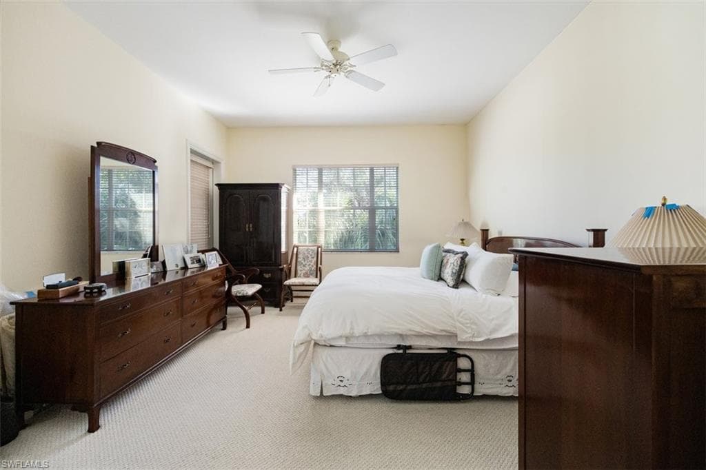 780 Bentwater Cir 201, Naples, FL 34108-9