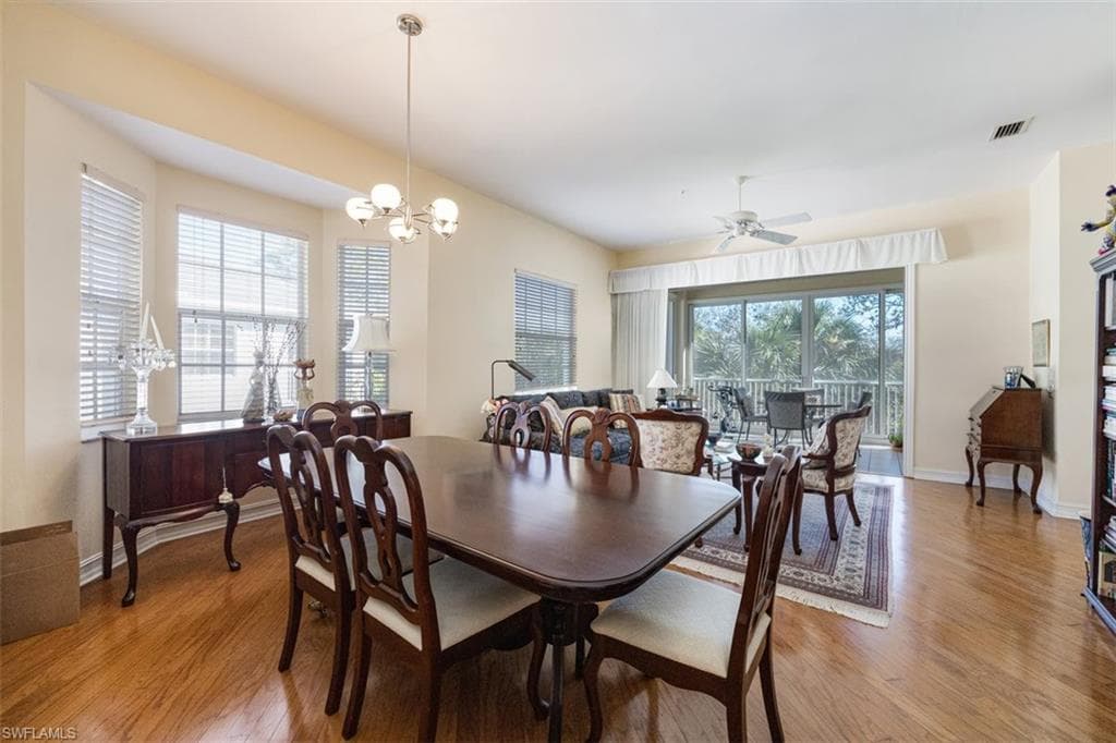 780 Bentwater Cir 201, Naples, FL 34108-6