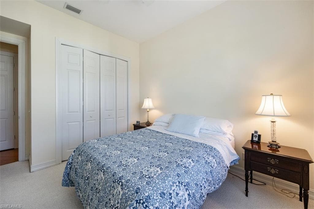 780 Bentwater Cir 201, Naples, FL 34108-8