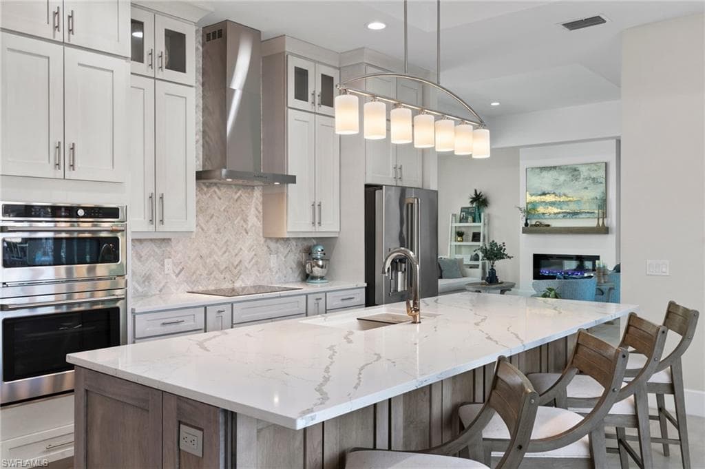 100 Templewood Ct, Marco Island, FL 34145-20
