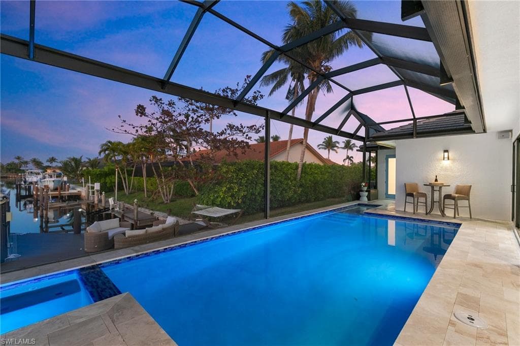 100 Templewood Ct, Marco Island, FL 34145-44