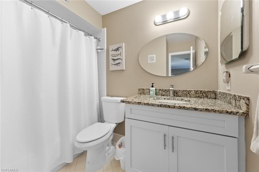 256 Palm Dr 6, Naples, FL 34112-21