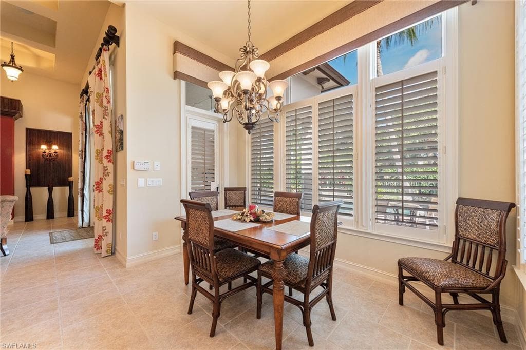 7477 Martinique Ter, Naples, FL 34113-11