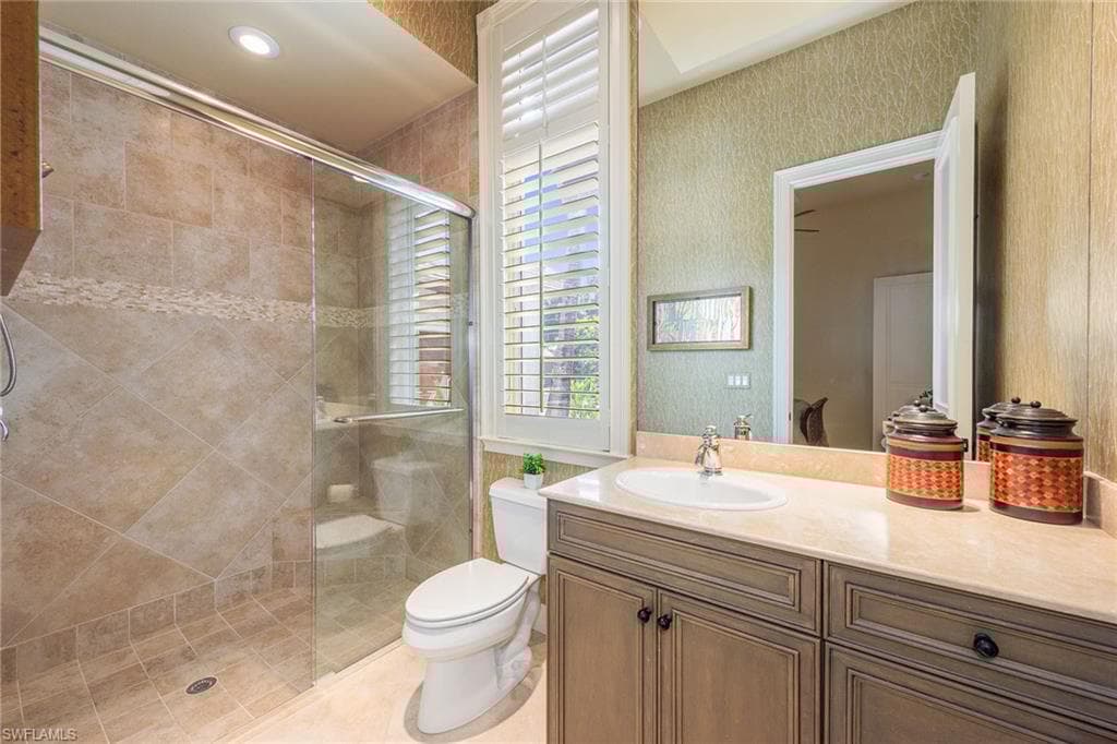 7477 Martinique Ter, Naples, FL 34113-20
