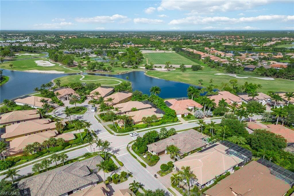 7477 Martinique Ter, Naples, FL 34113-33