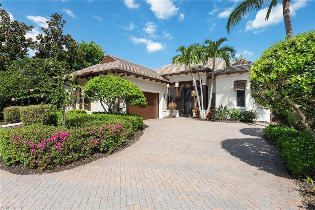 7477 Martinique Ter, Naples, FL 34113-3
