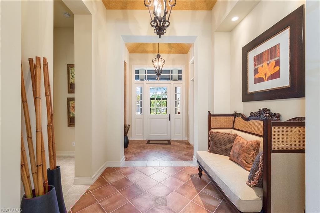 7477 Martinique Ter, Naples, FL 34113-5