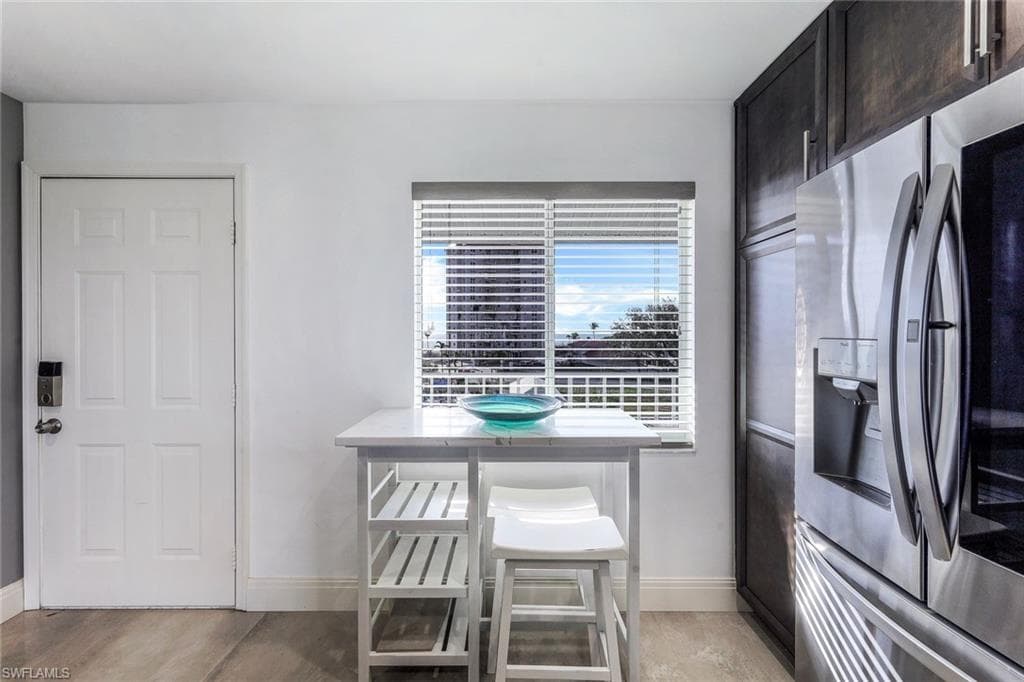 10684 Gulf Shore Dr B-302, Naples, FL 34108-13