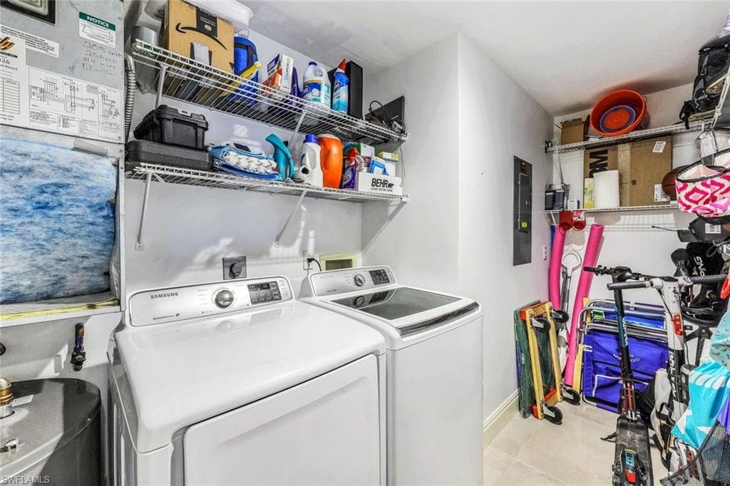 10684 Gulf Shore Dr B-302, Naples, FL 34108-21