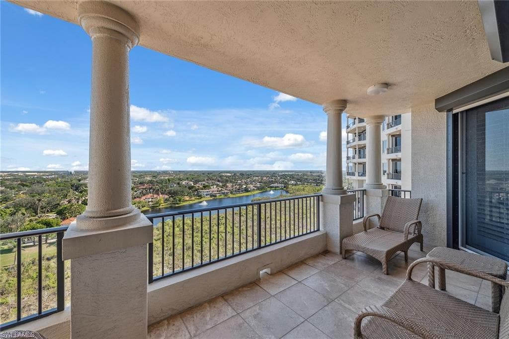 8787 Bay Colony Dr 1404, Naples, FL 34108-26