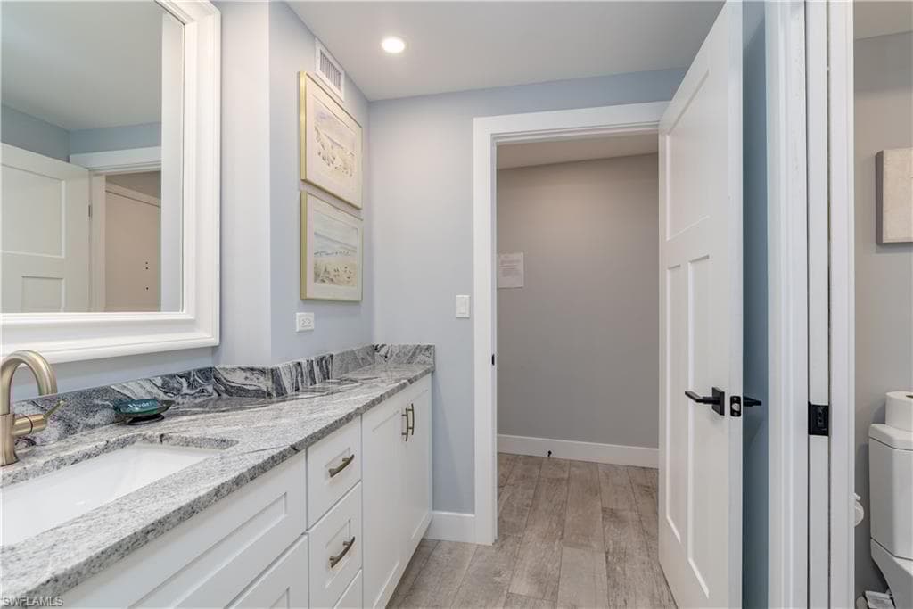 1085 Bald Eagle Dr B305, Marco Island, FL 34145-13