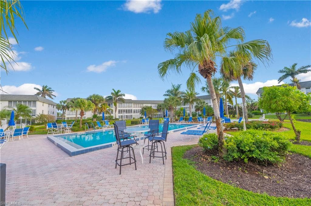 315 Saint Andrews Blvd A33, Naples, FL 34113-29