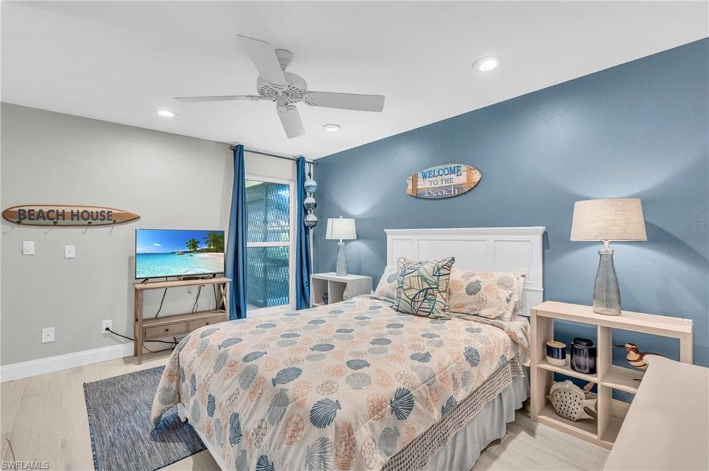 178 Round Key Cir G22, Naples, FL 34112-17