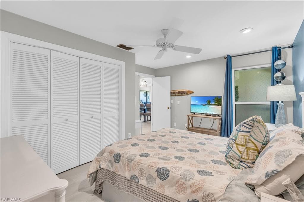 178 Round Key Cir G22, Naples, FL 34112-18