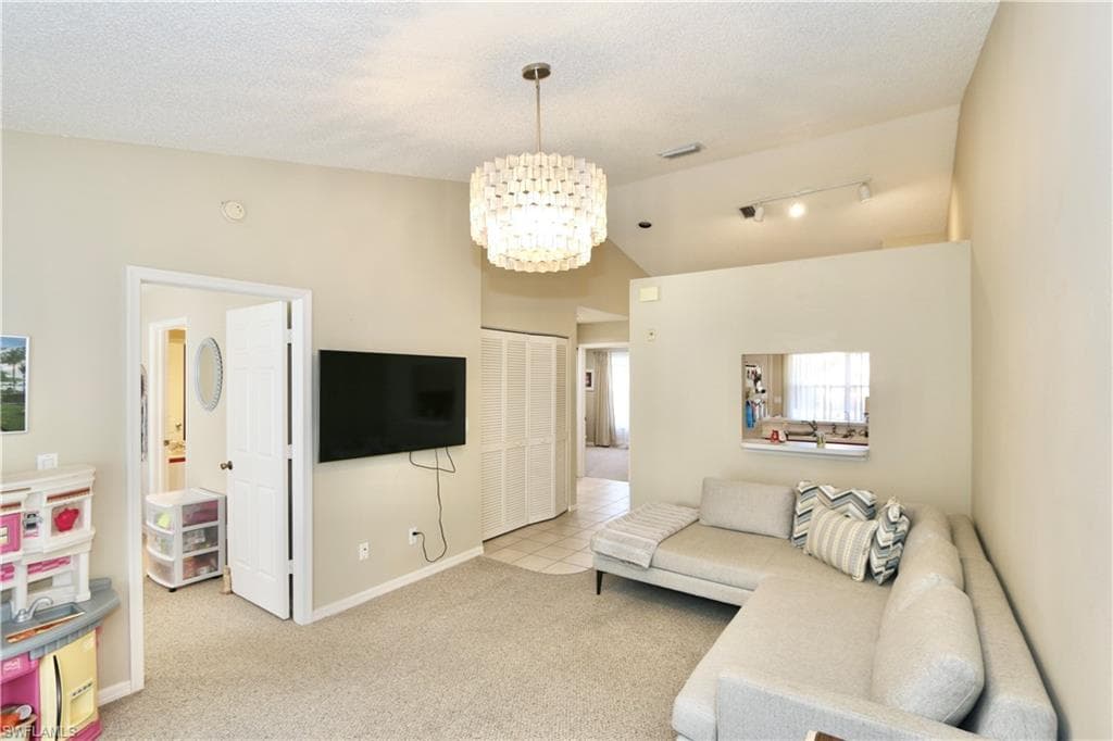 161 Wading Bird Cir L202, Naples, FL 34110-11