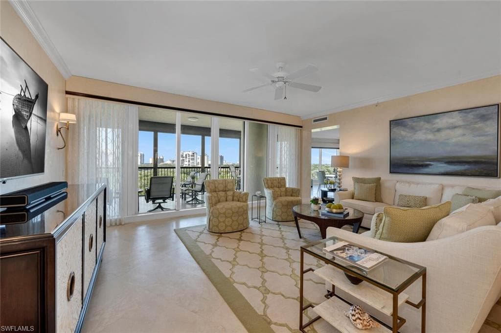 7575 Pelican Bay Blvd 707, Naples, FL 34108-13