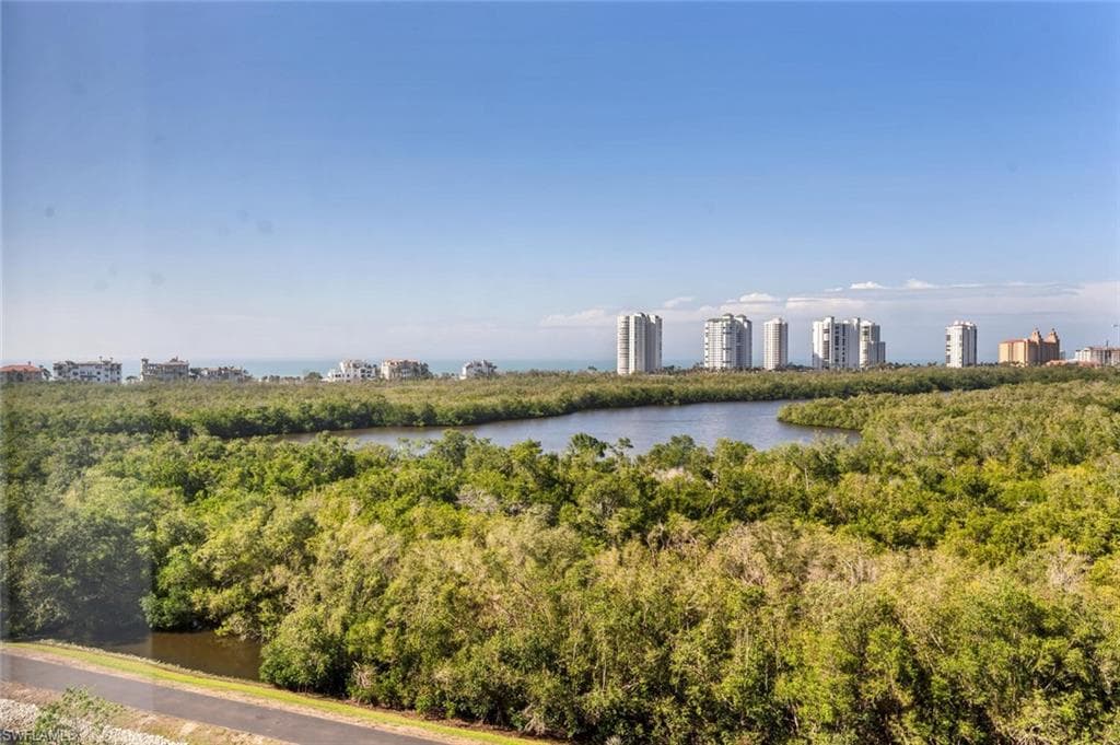 7575 Pelican Bay Blvd 707, Naples, FL 34108-24