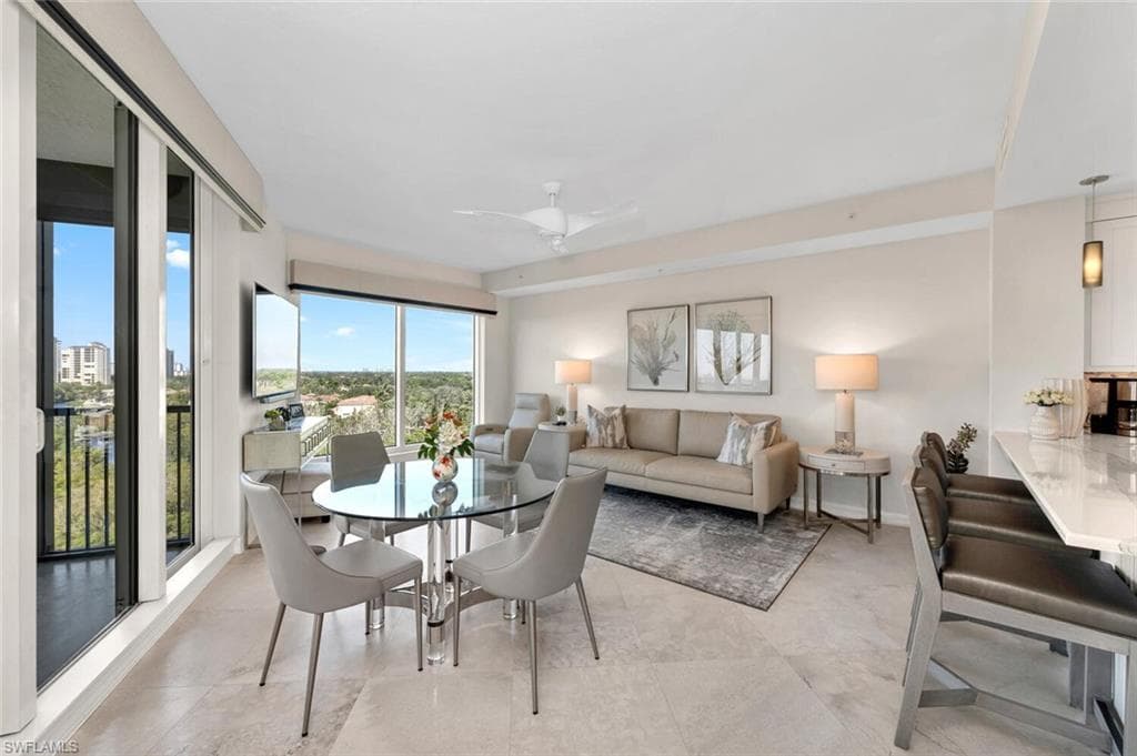 7575 Pelican Bay Blvd 707, Naples, FL 34108-8