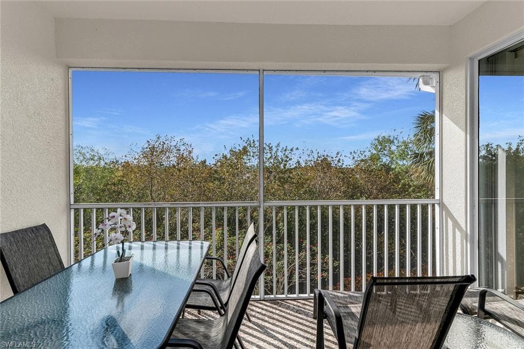 8335 Whisper Trace Way 205, Naples, FL 34114-21