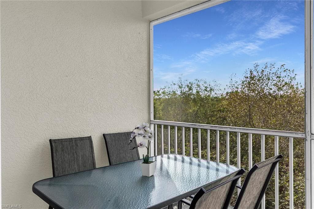 8335 Whisper Trace Way 205, Naples, FL 34114-22
