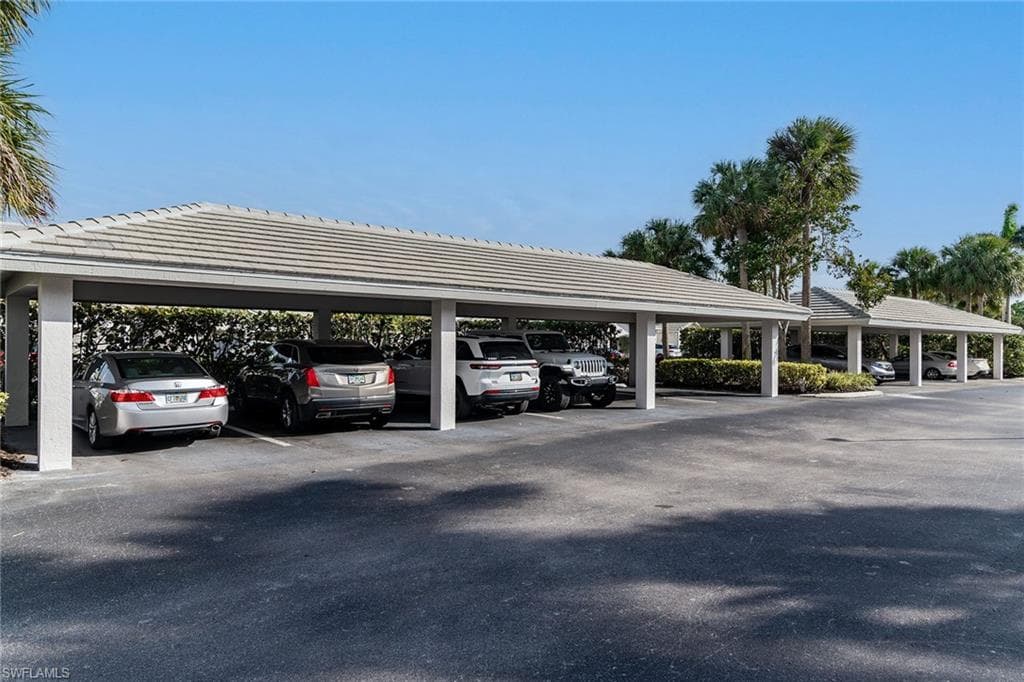8335 Whisper Trace Way 205, Naples, FL 34114-24