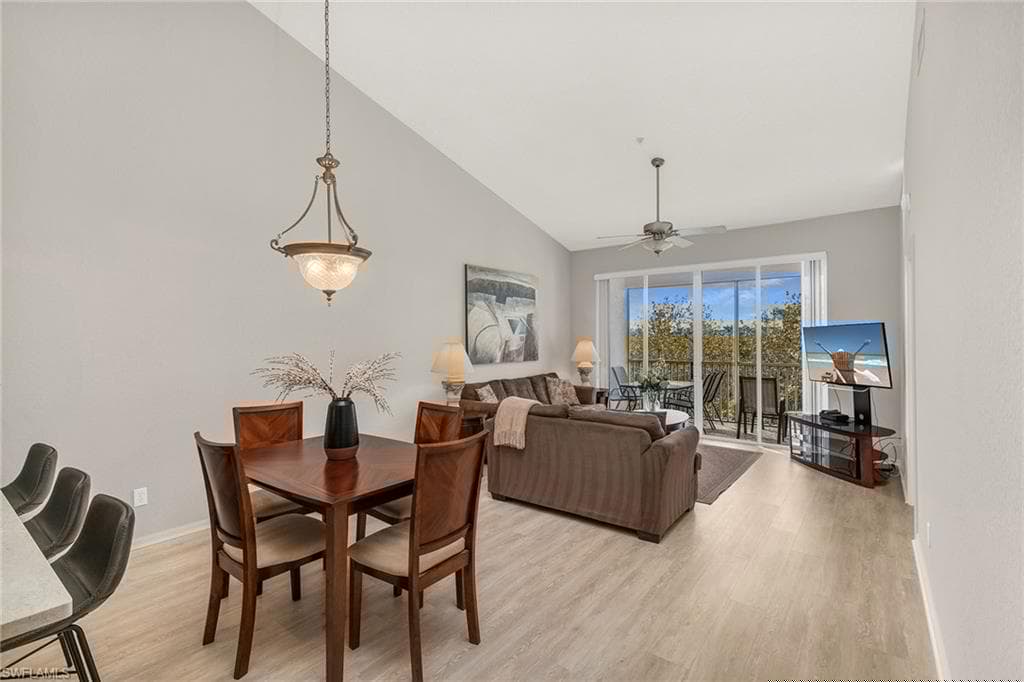8335 Whisper Trace Way 205, Naples, FL 34114-4