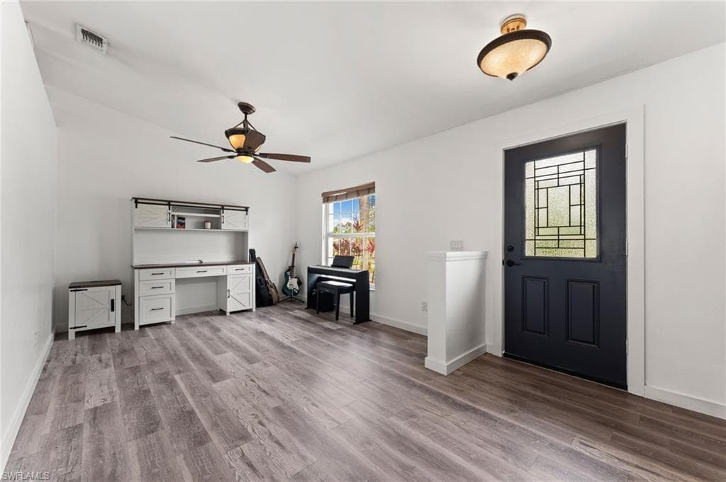 4420 43rd Ave NE, Naples, FL 34120-9
