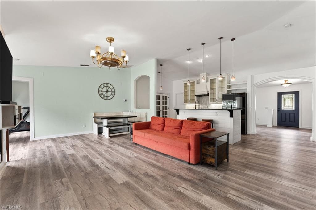 4420 43rd Ave NE, Naples, FL 34120-20