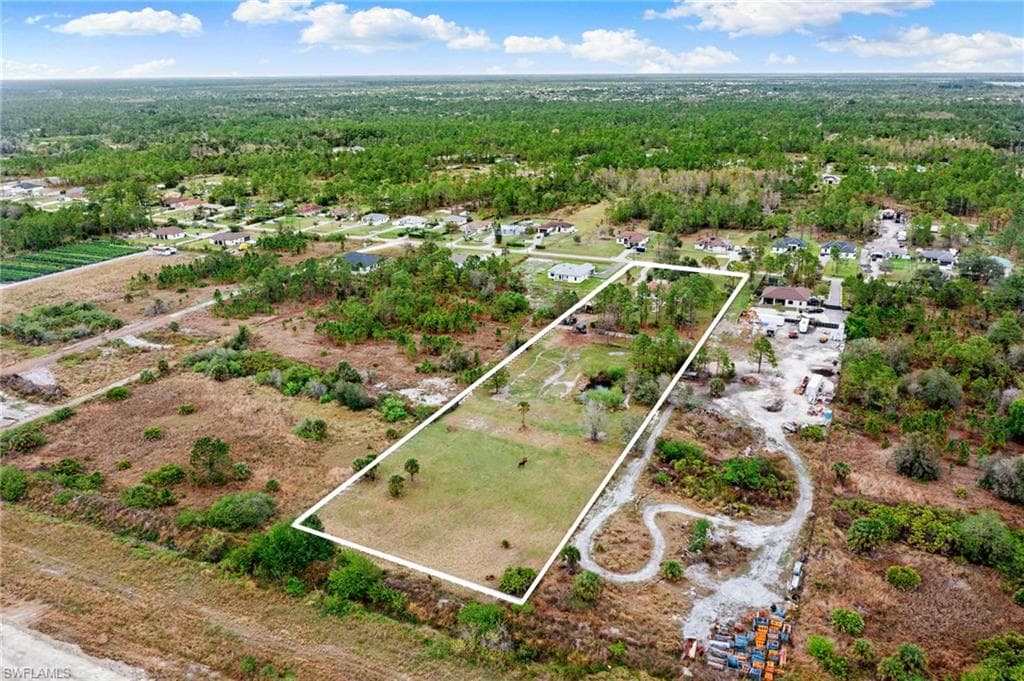 4420 43rd Ave NE, Naples, FL 34120-40