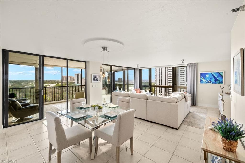 6000 Pelican Bay Blvd 1002, Naples, FL 34108-14