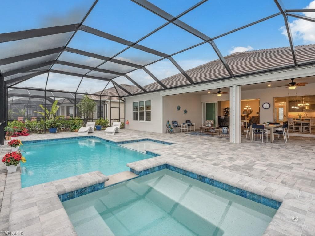15745 Cortina St, Naples, FL 34114-10