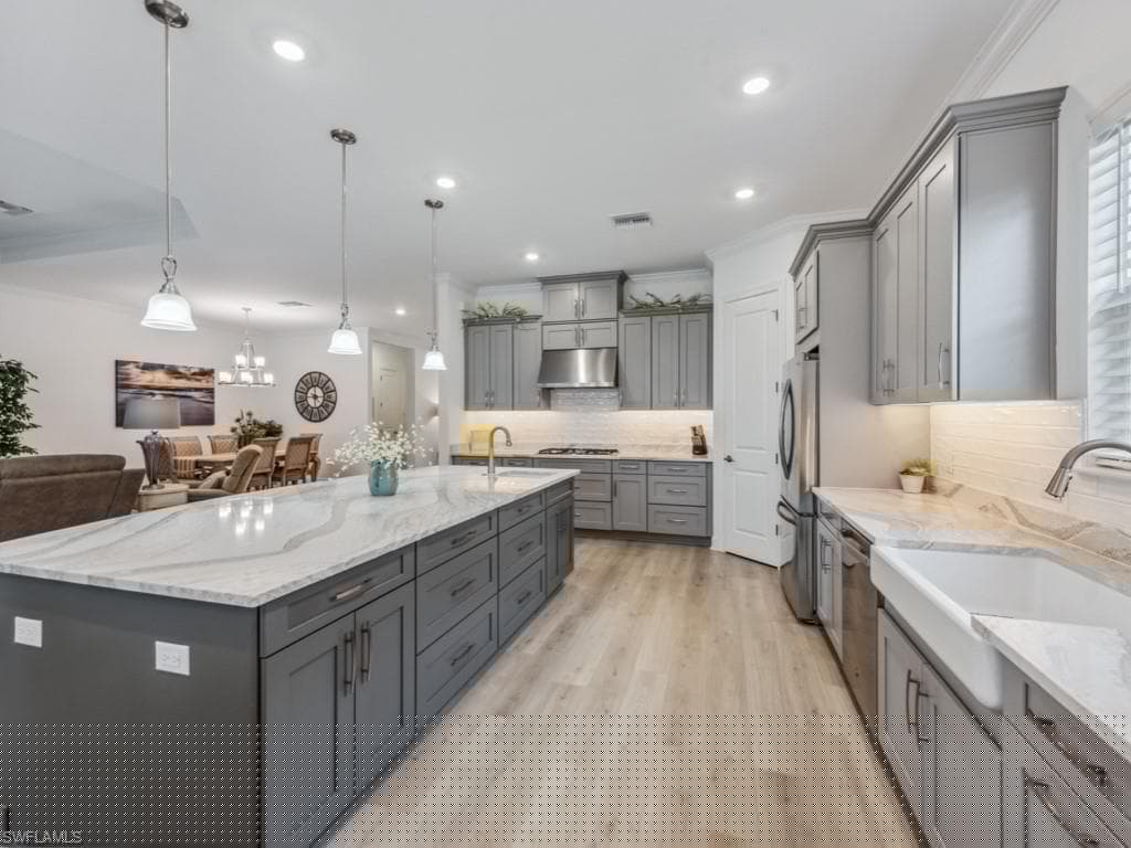 15745 Cortina St, Naples, FL 34114-23