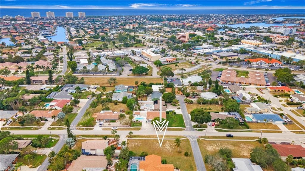 245 Quail Dr, Marco Island, FL 34145-5